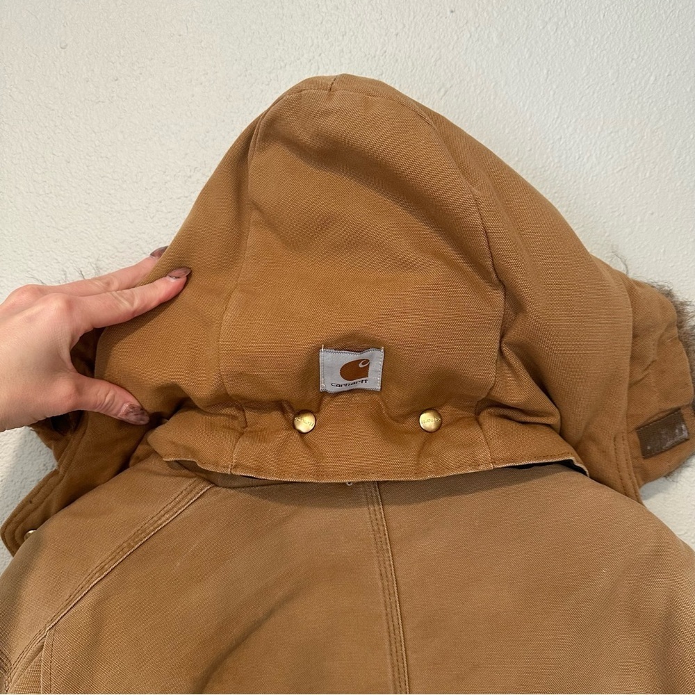 Vintage Carhartt Men's Fur Trimmed Hooded Coat - Picture 8 of 16